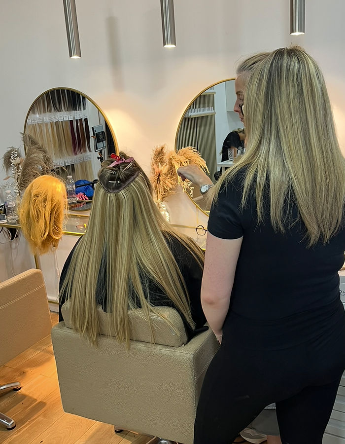 Shinead working at Perfect Tresses